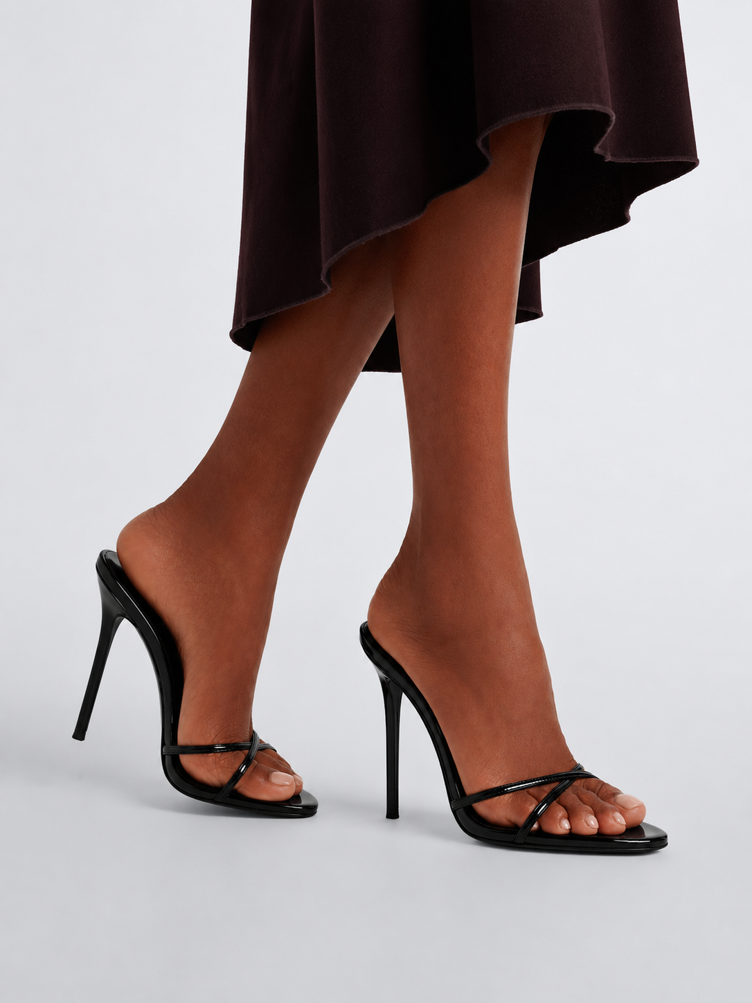 Aurelia Cross - Black