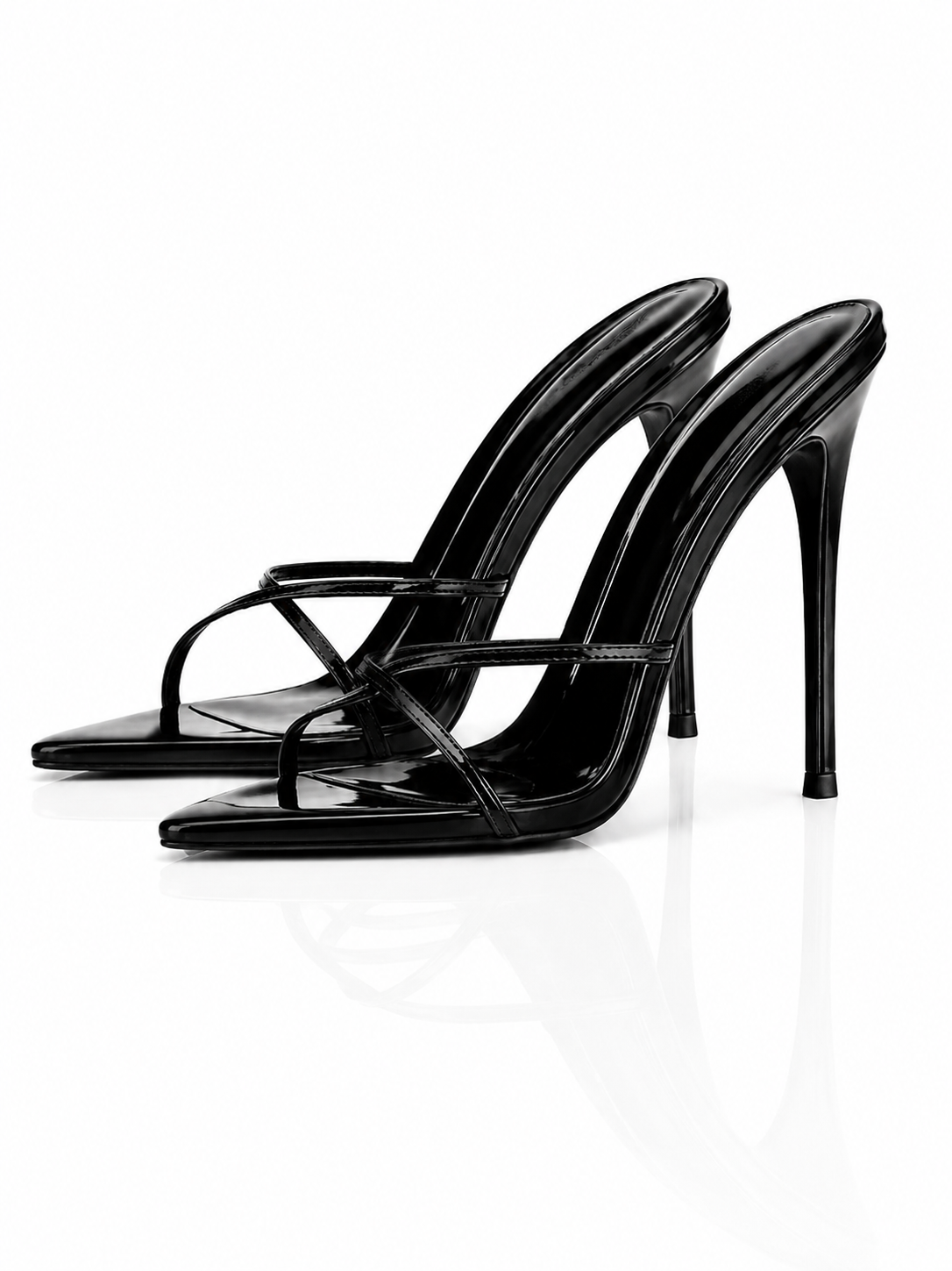 Aurelia Cross - Black